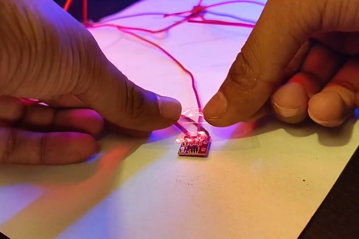 亲手打造立体派互动艺术灯：把毕加索风格变成会变色的智能画作-第10张图片-趣作屋