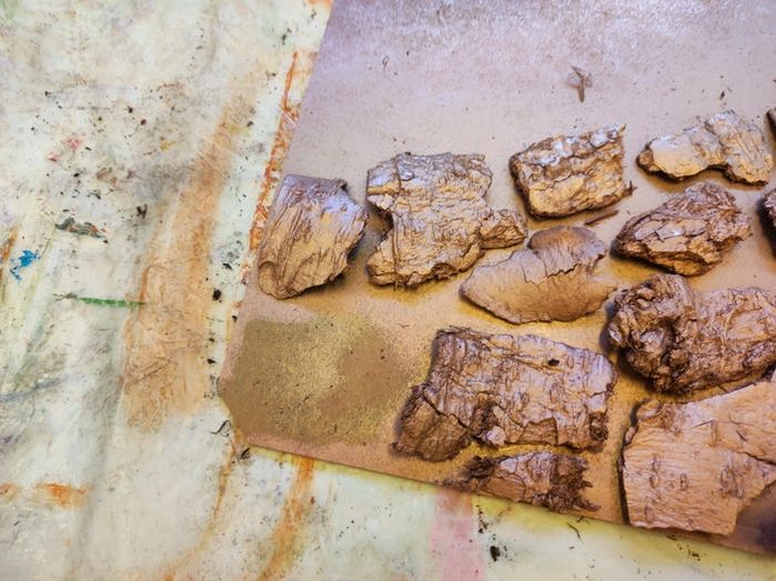 低成本手工制作创意树皮小艺术品教程-第11张图片-趣作屋