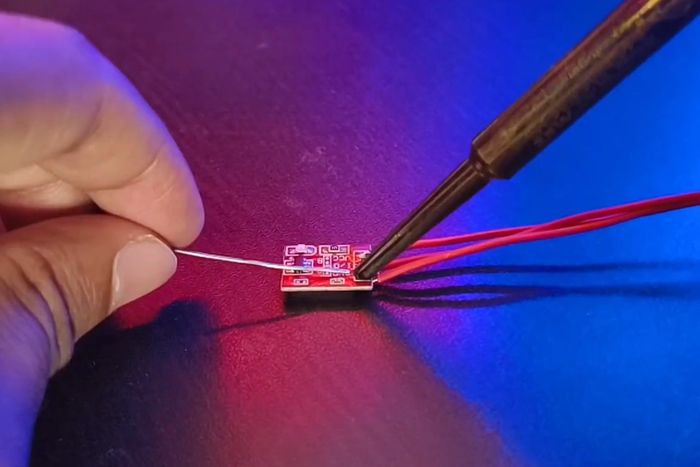 亲手打造立体派互动艺术灯：把毕加索风格变成会变色的智能画作-第8张图片-趣作屋