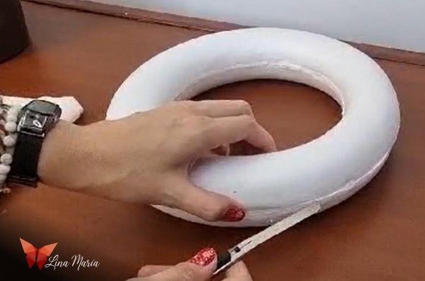 低成本开心果壳圣诞花环DIY教程-第2张图片-趣作屋