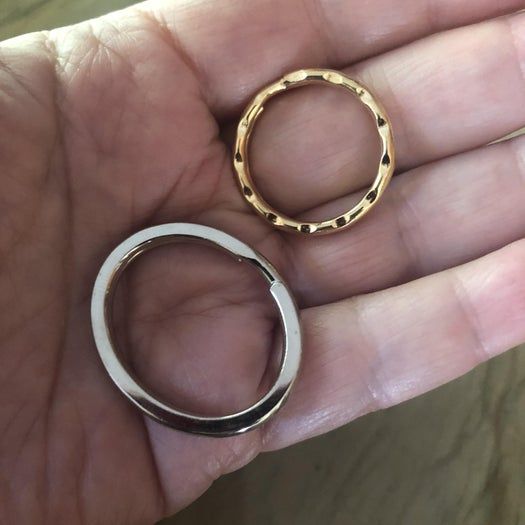 手工制作闪亮树脂字母钥匙扣教程-第36张图片-趣作屋