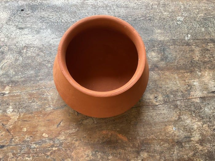 手工绘制Warli文化陶罐教程，传承古老艺术-第4张图片-趣作屋