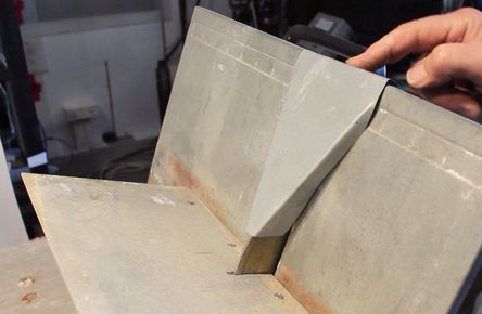 手把手教你用废玻璃制作独特二向色吊坠-第15张图片-趣作屋