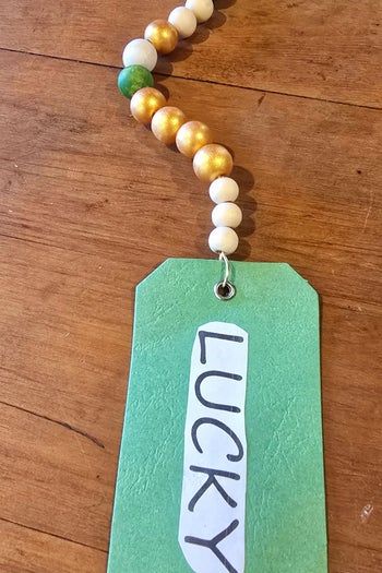 圣帕特里克节手工DIY：幸运流苏珠链挂饰制作教程-第11张图片-趣作屋