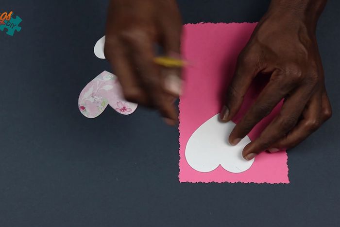 超简单DIY弹出式爱心情人节贺卡教程-第5张图片-趣作屋 超简单DIY弹出式爱心情人节贺卡教程-第5张图片-趣作屋