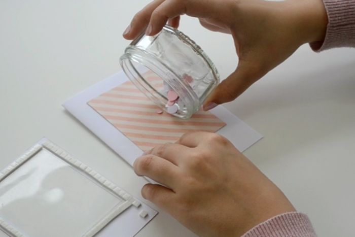 零成本手工制作创意摇动贺卡教程-第18张图片-趣作屋