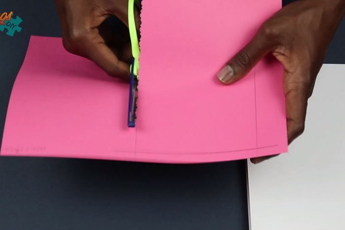 超简单DIY弹出式爱心情人节贺卡教程-第4张图片-趣作屋 超简单DIY弹出式爱心情人节贺卡教程-第4张图片-趣作屋