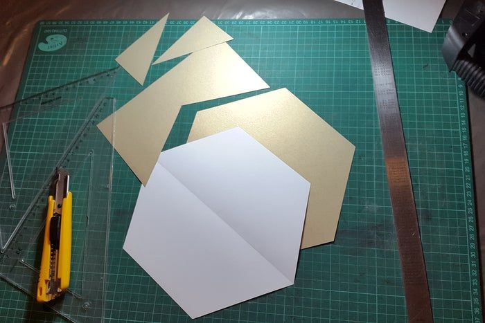 DIY节日贺卡制作教程,六边形立体星形贺卡轻松上手-第7张图片-趣作屋 DIY节日贺卡制作教程,六边形立体星形贺卡轻松上手-第7张图片-趣作屋