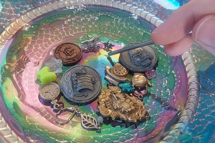 不用蜡烛也能自制精美蜡封，零成本打造个性印章-第12张图片-趣作屋