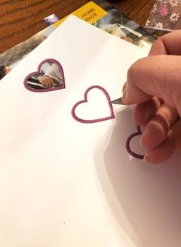 情人节手工贺卡制作教程：编织丝带爱心DIY-第8张图片-趣作屋