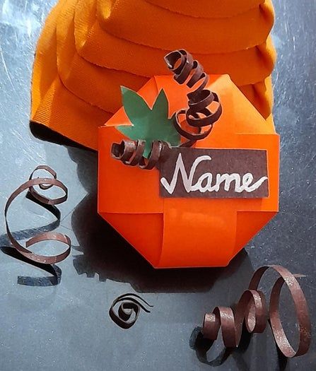 手工制作南瓜姓名卡，轻松打造节日优雅餐桌-第15张图片-趣作屋