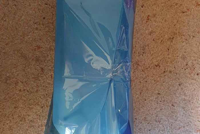 圣诞节创意装饰：太阳能牛奶瓶彩灯制作指南-第9张图片-趣作屋