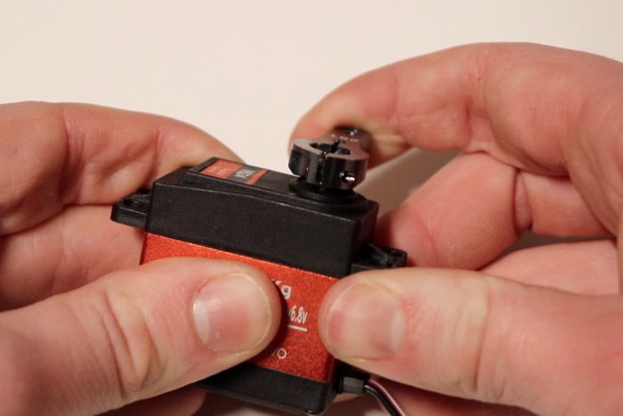 自制电动圣诞袜摆动装置教程-第6张图片-趣作屋