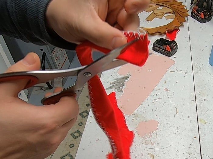 废旧木条巧变花环装饰教程-第42张图片-趣作屋 废旧木条巧变花环装饰教程-第42张图片-趣作屋