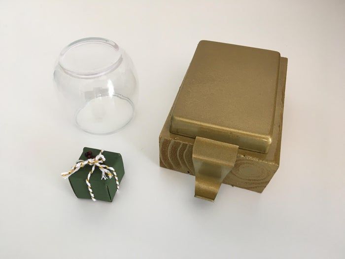 超简易自制圣诞袜支架指南-第6张图片-趣作屋 超简易自制圣诞袜支架指南-第6张图片-趣作屋