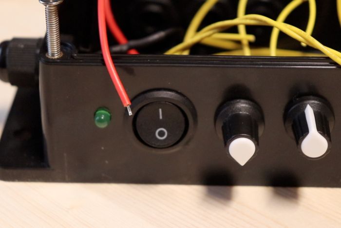 自制电动圣诞袜摆动装置教程-第12张图片-趣作屋