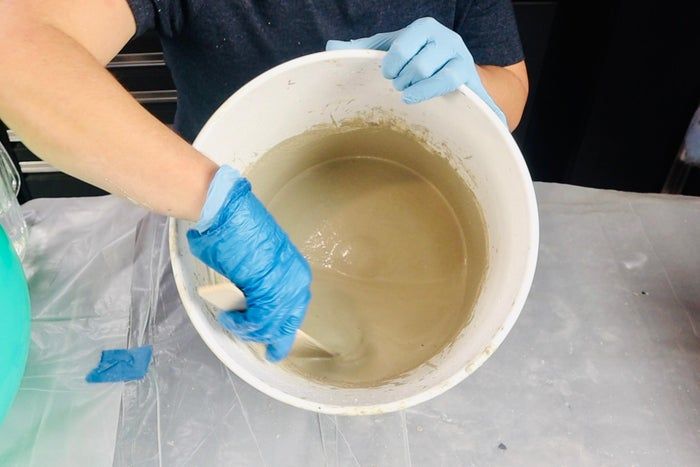 冬季DIY水泥雪人教程：轻松打造冬日装饰-第5张图片-趣作屋