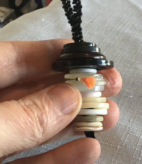 创意手工:低成本制作纽扣圣诞老人与雪人-第24张图片-趣作屋 创意手工:低成本制作纽扣圣诞老人与雪人-第24张图片-趣作屋