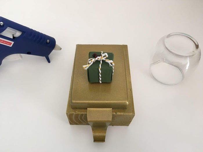 超简易自制圣诞袜支架指南-第8张图片-趣作屋 超简易自制圣诞袜支架指南-第8张图片-趣作屋