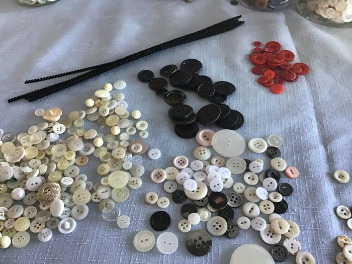 创意手工:低成本制作纽扣圣诞老人与雪人-第8张图片-趣作屋 创意手工:低成本制作纽扣圣诞老人与雪人-第8张图片-趣作屋