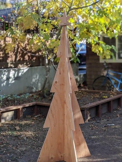 DIY环保木制圣诞树制作全攻略-第20张图片-趣作屋 DIY环保木制圣诞树制作全攻略-第20张图片-趣作屋