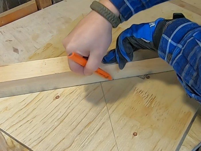 废旧木条巧变花环装饰教程-第5张图片-趣作屋 废旧木条巧变花环装饰教程-第5张图片-趣作屋