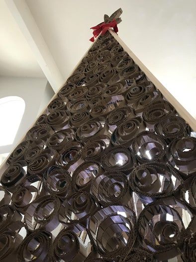 低成本手工圣诞树制作教程-第1张图片-趣作屋 低成本手工圣诞树制作教程-第1张图片-趣作屋