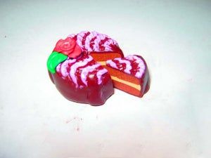 软陶蛋糕挂件制作教程:创意手工DIY指南-第13张图片-趣作屋 软陶蛋糕挂件制作教程:创意手工DIY指南-第13张图片-趣作屋