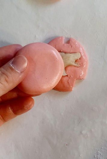 低成本自制硅胶模具教程-硅胶填缝剂与玉米淀粉制作指南-第17张图片-趣作屋