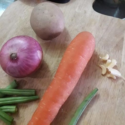 手作迷你炖菜板教程：聚合物粘土蔬菜制作全攻略-第22张图片-趣作屋