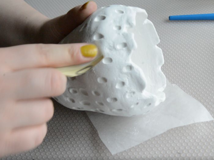 草莓造型花盆手工制作教程：风干黏土DIY创意容器-第26张图片-趣作屋