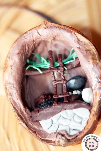 用核桃制作海蒂与祖父的微缩小屋教程——详细步骤与材料清单-第3张图片-趣作屋