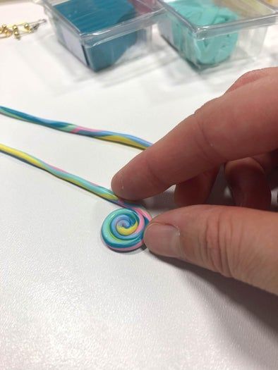 软陶糖果饰品制作教程-亲子DIY手作耳环-第14张图片-趣作屋