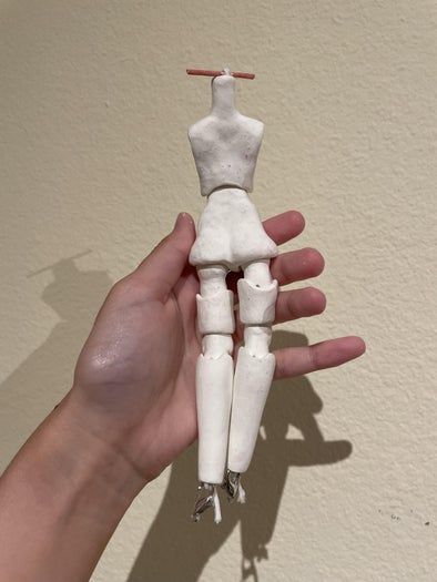 自制球形关节可动人偶教程：风干粘土与弹力绳的创意制作-第4张图片-趣作屋