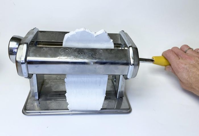 自制剪贴装饰聚合物粘土花环教程-第5张图片-趣作屋 自制剪贴装饰聚合物粘土花环教程-第5张图片-趣作屋