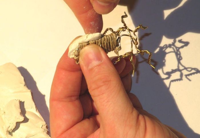 DIY巨型黏土蚂蚁模型制作教程-第7张图片-趣作屋