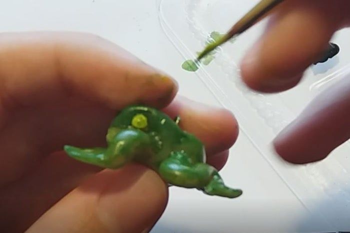 简单青蛙钥匙链手工制作教程-第22张图片-趣作屋