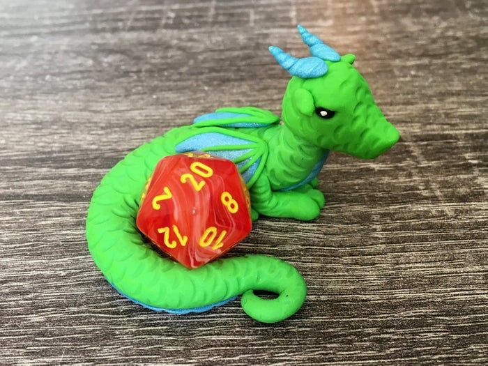 DIY龙形D20骰子架制作教程-第1张图片-趣作屋