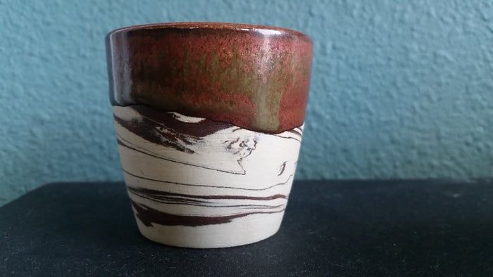 陶轮制作彩色杯子教程——简易陶艺项目全解析-第1张图片-趣作屋