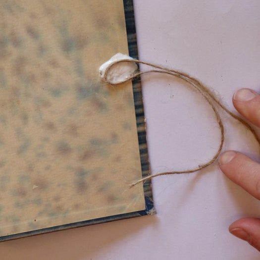 旧书改造书虫微缩场景装饰阅读角制作教程-第26张图片-趣作屋