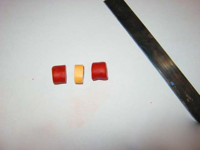 软陶蛋糕挂件制作教程:创意手工DIY指南-第6张图片-趣作屋 软陶蛋糕挂件制作教程:创意手工DIY指南-第6张图片-趣作屋