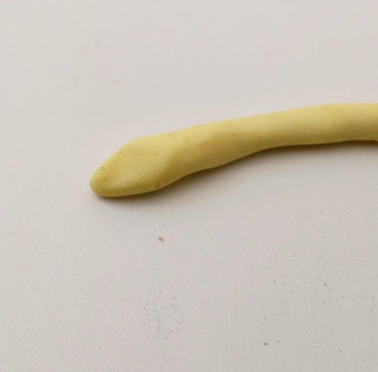 DIY黏土蛇形发饰教程-6步打造独特爬宠造型-第9张图片-趣作屋