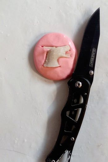 低成本自制硅胶模具教程-硅胶填缝剂与玉米淀粉制作指南-第13张图片-趣作屋