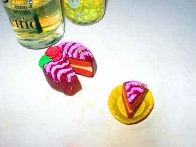 软陶蛋糕挂件制作教程:创意手工DIY指南-第17张图片-趣作屋 软陶蛋糕挂件制作教程:创意手工DIY指南-第17张图片-趣作屋