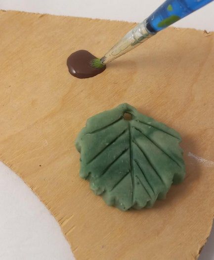 颜料渍洗技法提升手工作品立体层次详解-第8张图片-趣作屋