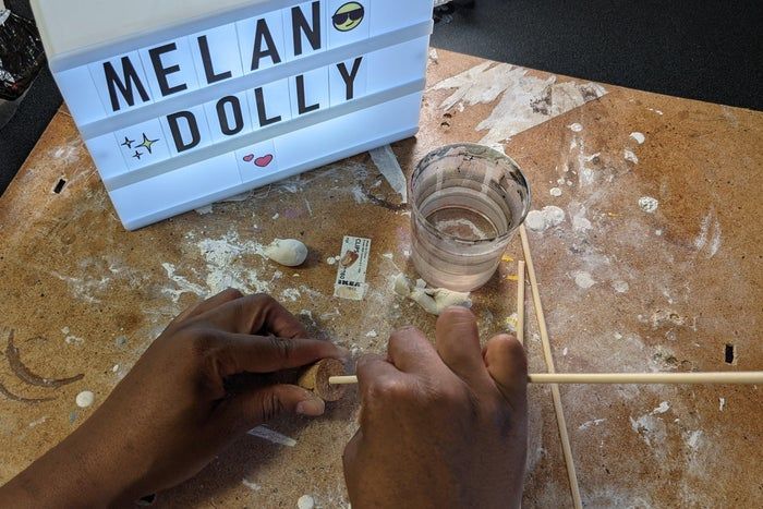 自制印尼传统木偶教程：创意纸黏土DIY全攻略-第7张图片-趣作屋