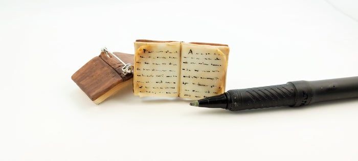 手工制作微型书籍教程：聚合物黏土与风干黏土应用-第1张图片-趣作屋