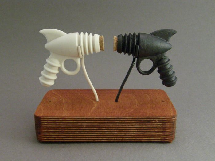 自制蜡模射线枪教程:石膏模具与高温烧制全流程-第29张图片-趣作屋 自制蜡模射线枪教程:石膏模具与高温烧制全流程-第29张图片-趣作屋