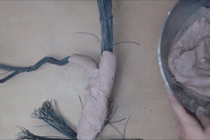 自制树枝装饰品教程-家庭DIY铁丝造型摆件制作-第6张图片-趣作屋 自制树枝装饰品教程-家庭DIY铁丝造型摆件制作-第6张图片-趣作屋