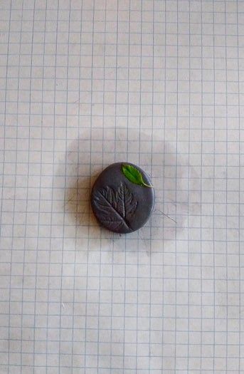 春日手工DIY：剩余陶土制作个性叶脉钥匙扣教程-第8张图片-趣作屋